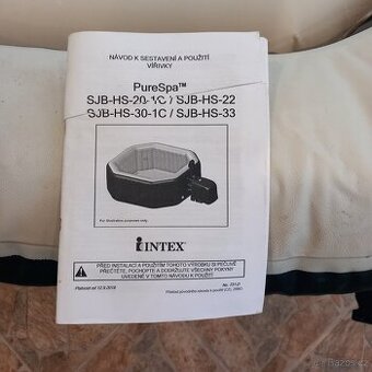 Vířivka na slanou vodu