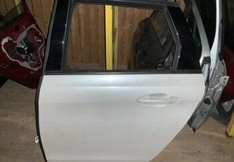 Peugeot 308 kombi - zadní levé dveře. 2016