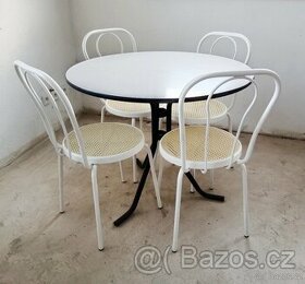 Stolová deska bílá s černou hranou