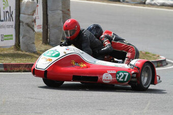 Silniční závodní sidecar