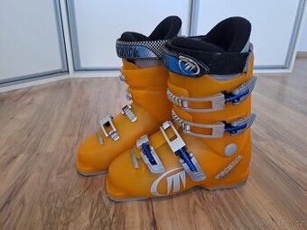 Pěkné dětské lyžařské boty Tecnica 235mm