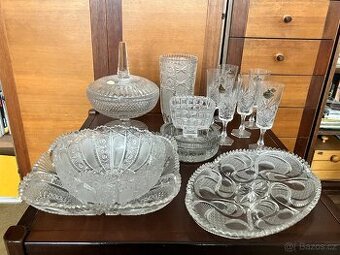 Broušené sklo 7 ks plus 6 skleniček