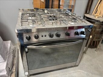 Profesionální plynový sporák s troubou - Tecno Steel FP965G