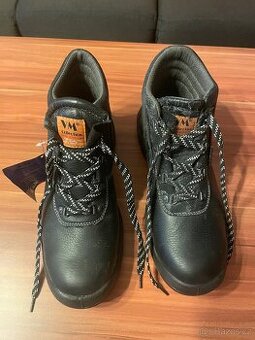VM pracovní kotníková obuv-nové
