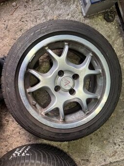 4x100 r15