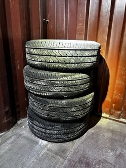 Letní pneu 215/70 R15 C - 1