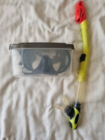 Potápěčská maska - brýle + šnorchl
