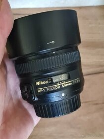 Nikon Nikkor AF-S 50mm f/1.8G

 - 1