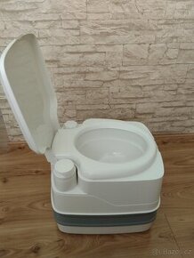 Chemické WC THETFORD - 1