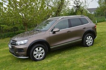 Volkswagen Touareg 3.0TDI ,NAVI ,tažné na 3,5 tuny