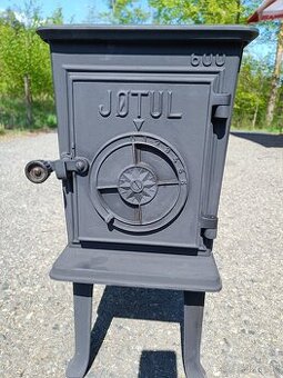 Litinová kamna jotul 600