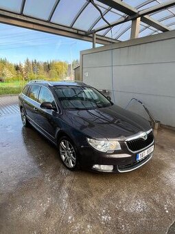 Škoda Superb Combi 3.6fsi 4x4 DSG 2009