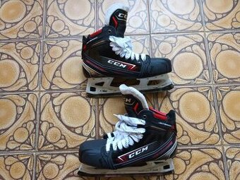 Brankářské brusle CCM Jetspeed FT2, 8,5 D, (užší provedení)