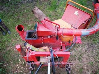 Štěpkovač použitý Dücker HF 760 pro traktor Unimog