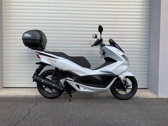 Honda PCX 125 LED, SUPER STAV
