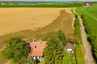 Prodej pole, 3474 m², Petrovice - 1