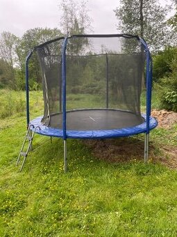 Prodam trampolinu 305cm