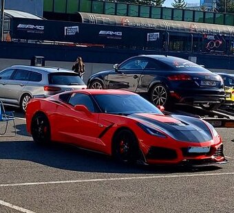 Corvette C7 - 1