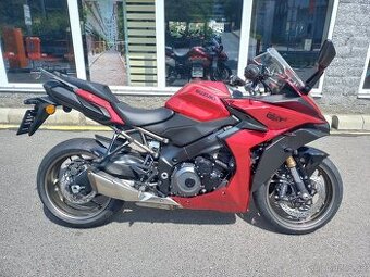 Suzuki GSX-S1000 GT