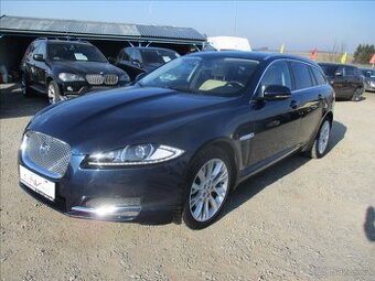JAGUAR XF 2,2D 147kw Sportbrake Automat 12/2013 kroupy