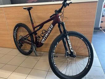 SPECIALIZED EPIC 8 EXPERT