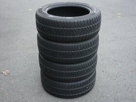 4ks zimních pneu 235/55/18 Pirelli