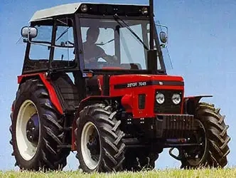 Traktor Zetor