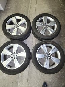 Alu kola Audi R20"