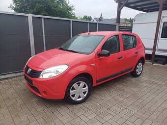 1.majitel  Dacia Sandero 1.4Mpi.. rok 2009