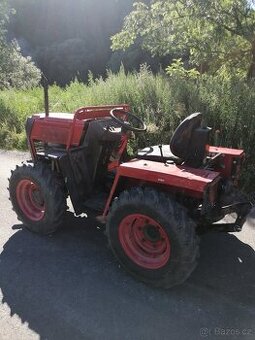 malotraktor mt8