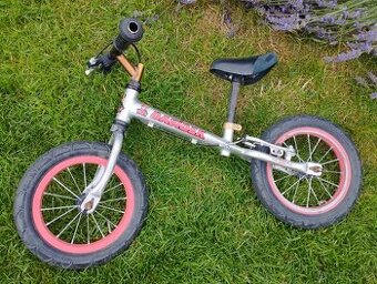 Odrážedlo Davídek/ first bike