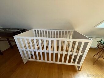 Dětská postýlka/postel Lotta se šuplíkem (70×140)
