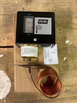 ovladač teploty Penn, model 270XTAN-95048
