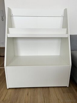 IKEA dětská knihovna BERGIG