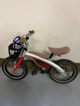 Dětské kolo BMW