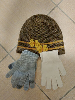 Čepice a rukavice