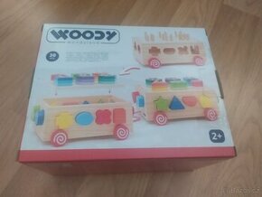 Dřevěný vozík pro děti