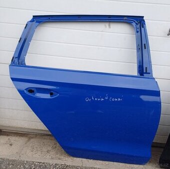 Dveře Škoda Octavia IV pravé zadní  combi