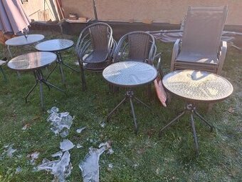 Prodam Židle a stoly skleněné
