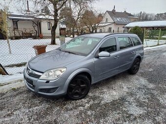 Benzínová Opel Astra 1.8 ..16V Tempomat