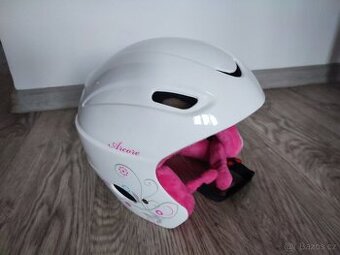 Lyžařská helma - dětská