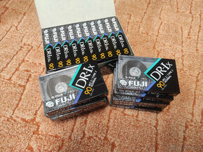 MC kazety nové - platí do smazání