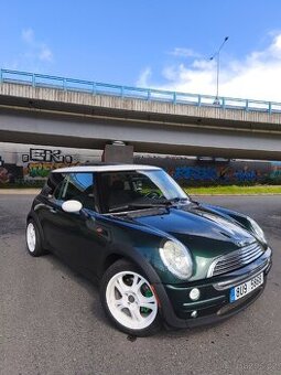 Mini Cooper 1.6i 85kw