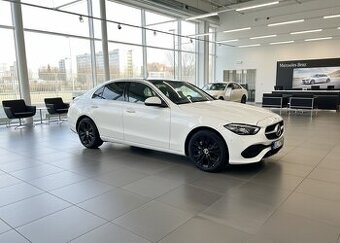 Mercedes C300e|PANO|WIDE|LED|MRT.ÚHEL|25.4kWh|ZÁRUKA do 2028