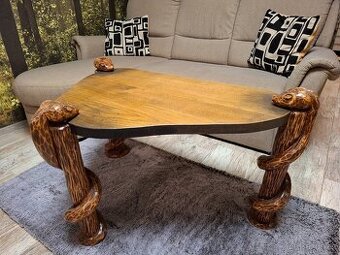 Konferenční stolek