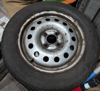 Sada kol s plechovými disky 15“ 6Jx15H2