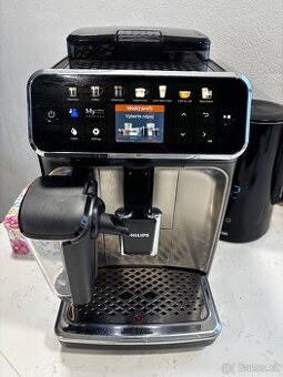 Kávovar Philips 5400