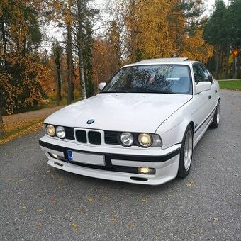 BMW E34 Zender spoiler předního nárazníku