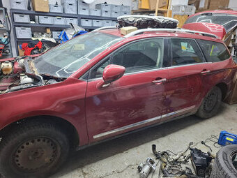 náhradní díly Citroen c5 x7 Tourer červená KJDC