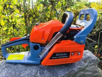 Benzínová pila - silná -  58 ccm. 2x lišta a řetěz. Nová